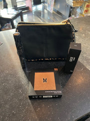 Geschenkpakket met toilettasje poeder en mascara met gratis borstel 