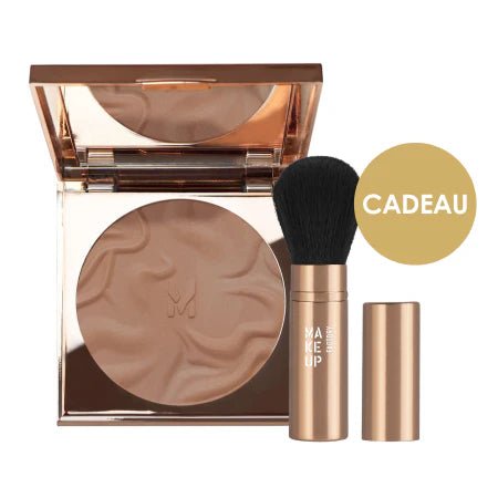 Geschenkpakket met toilettasje poeder en mascara met gratis borstel